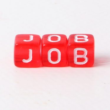 Symbolbild: Das Wort Job auf 3 Würfeln dargestellt.