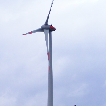 Windrad auf der Hohen Straße