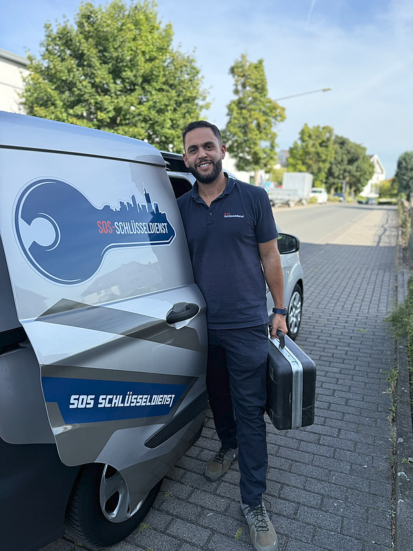 SOS Schlüsseldienst Werkstattwagen