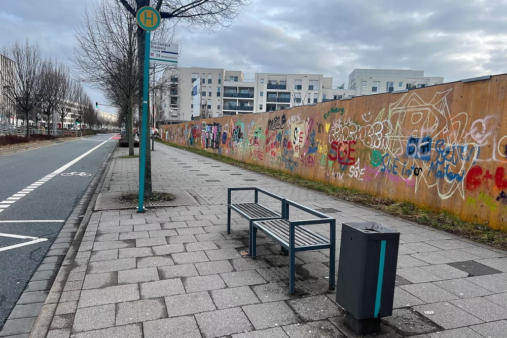 Bushaltestelle Uni Campus Riedberg