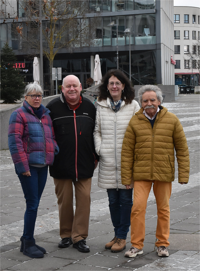 Das 4 Personen Team der SPD am Riedbergplatz