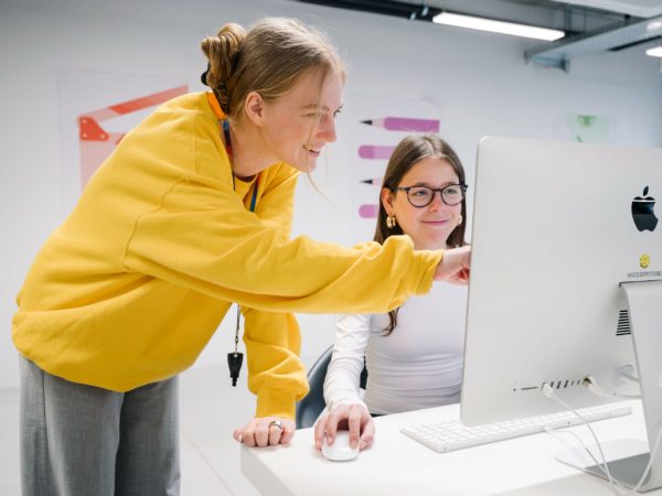 Coach mit Schülerin