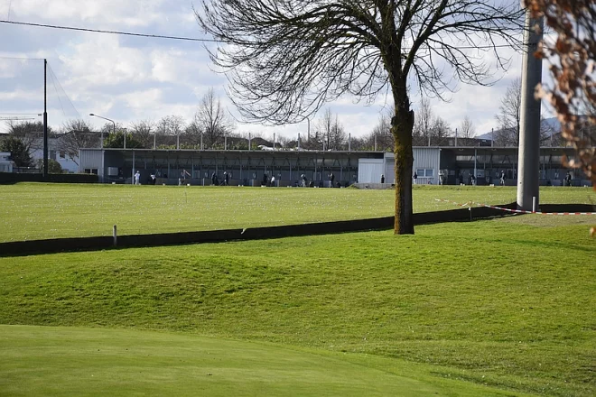 GolfRange Frankfurt Abschlaghallen