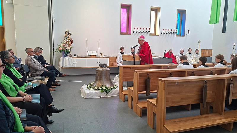Predigt im Altarraum