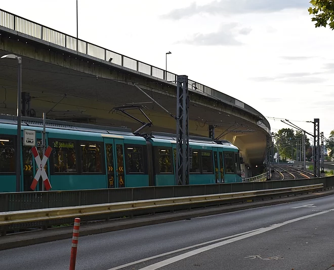 Maybachbrücke