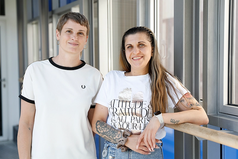 Maria Wirth Hanschmann und Kristina Ivanova von der Clearingstelle